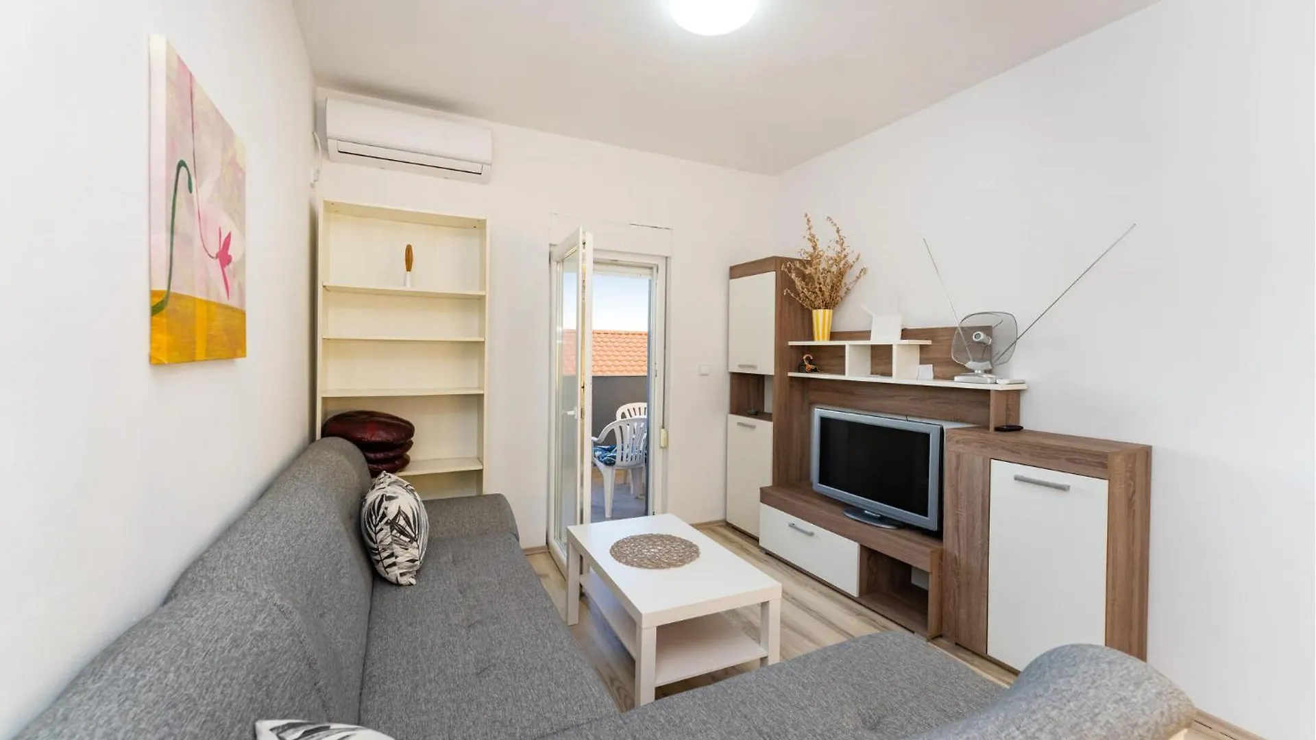 Stunning Apartment In Gornji Karin